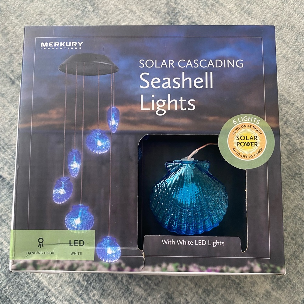 New Merkury Innovations Blue Solar Cascading Seashell Lights
